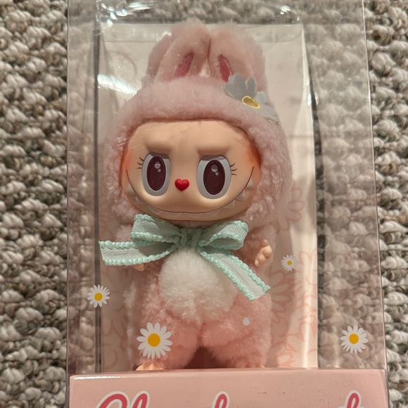 Plush Pendant Keychain Part 5 - Labubu Mokoko Close to Sweet  POPMART Mokoko Close to Sweet Plush Doll Pendant NEW in box